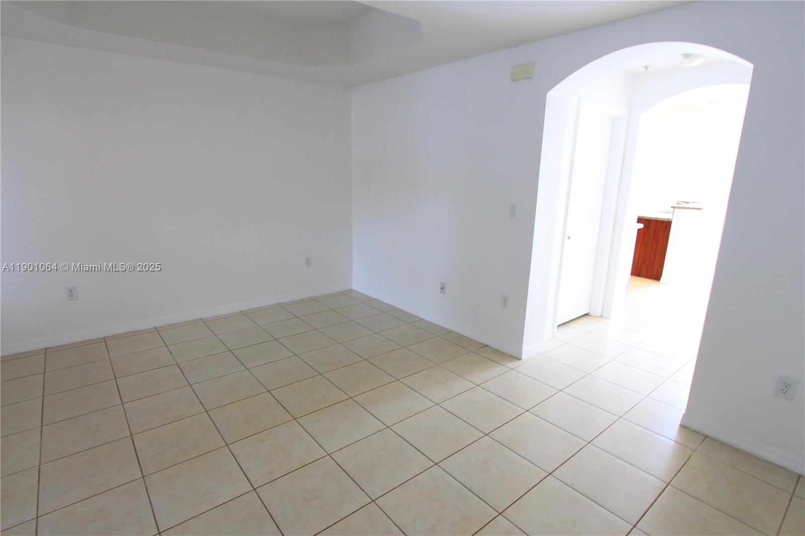 PEMBROKE CAY CONDO - Residential Lease