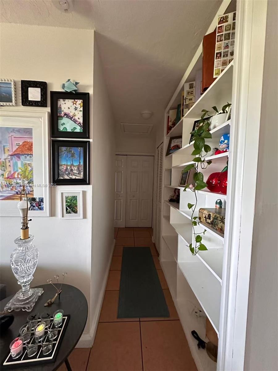 CRYSTAL LAKE 1021 CONDO - Residential