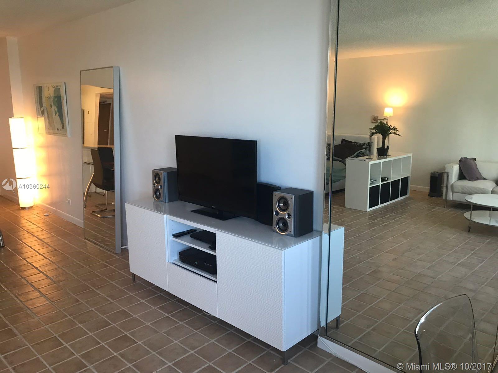 RONEY PALACE CONDO - Residential Lease