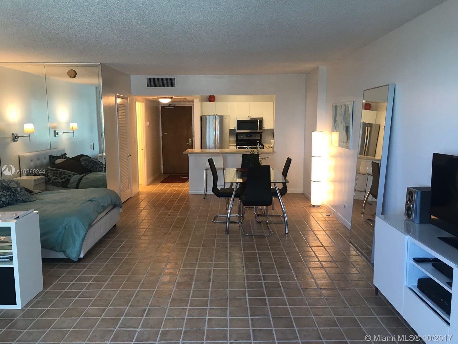 RONEY PALACE CONDO - Residential Lease