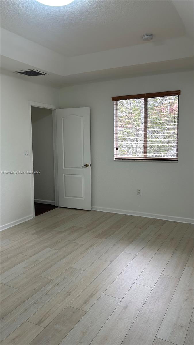 MAJORCA ISLES II CONDO - Residential Lease