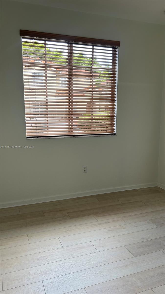 MAJORCA ISLES II CONDO - Residential Lease