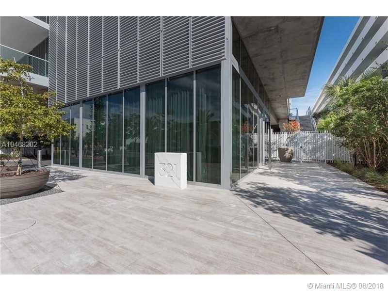 SOUTH POINTE - Residential Lease