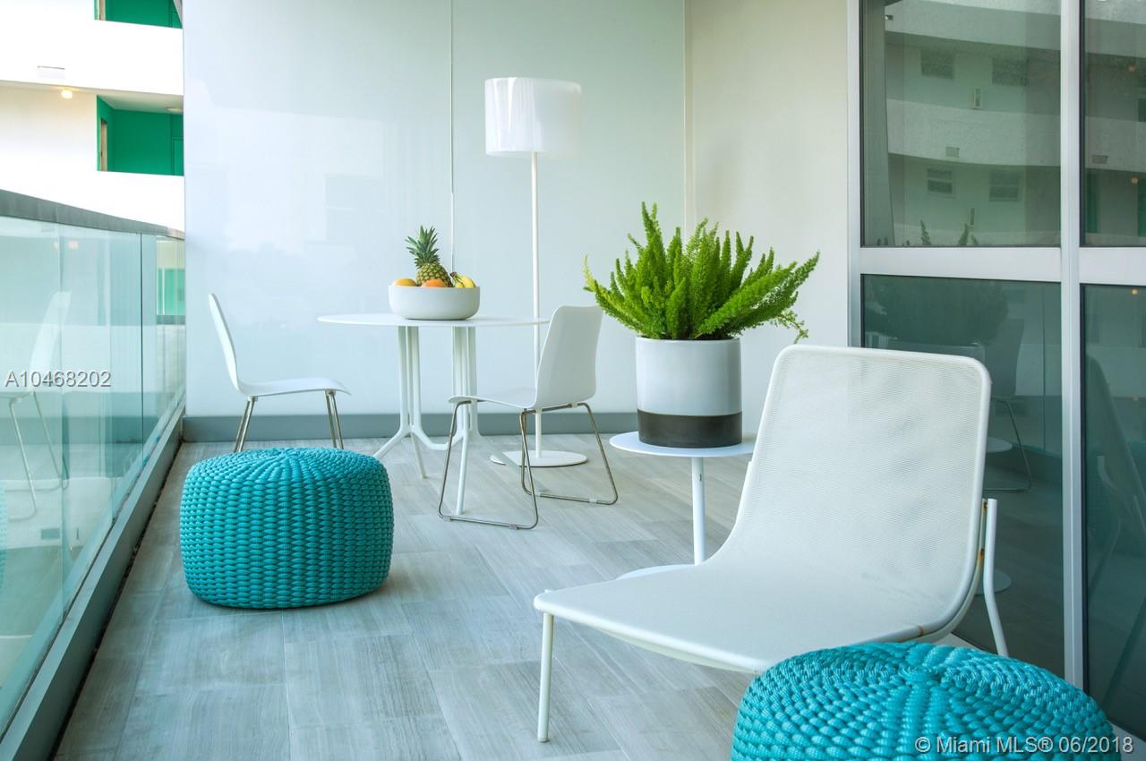 SOUTH POINTE - Residential Lease