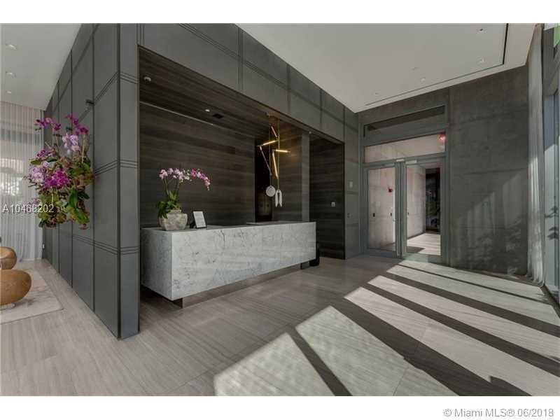 SOUTH POINTE - Residential Lease