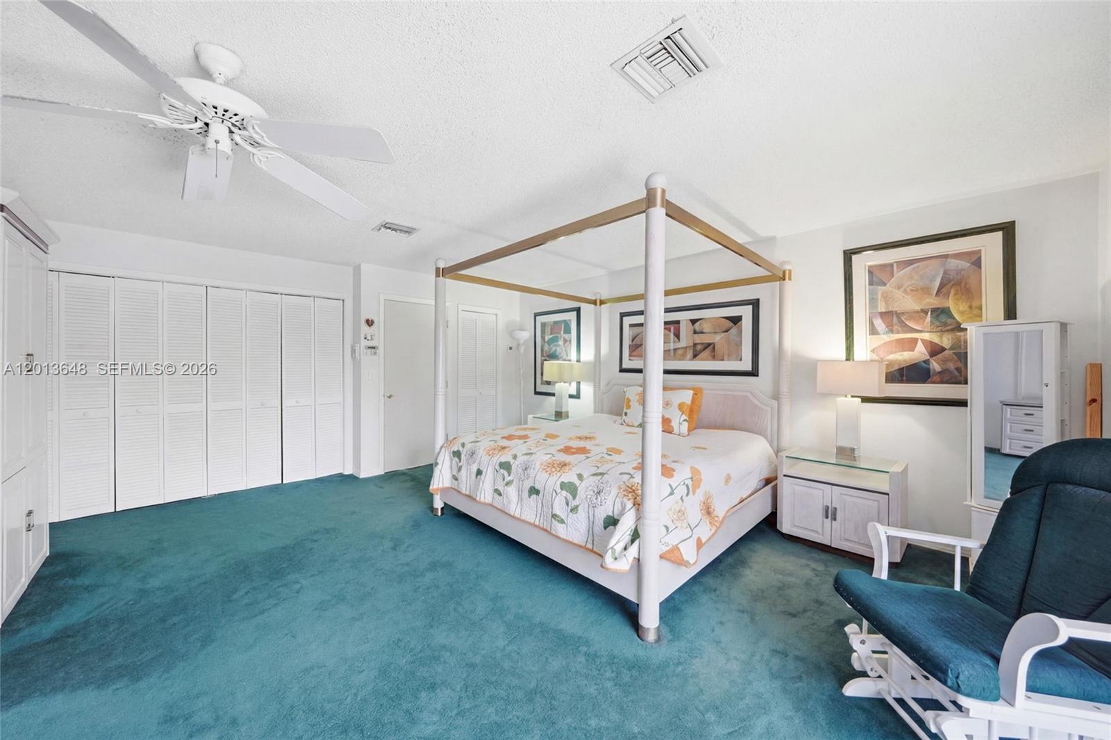 KINGS GROVE - Residential