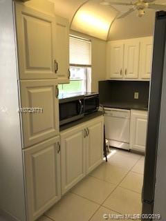 MANSFIELD AT CENTURY VILL - Residential