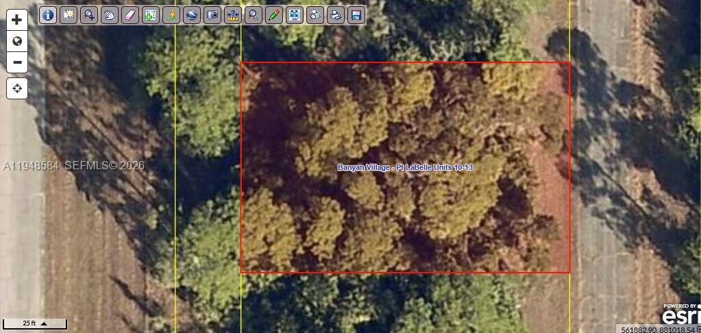 PORT LABELLE UNIT 11 - Land