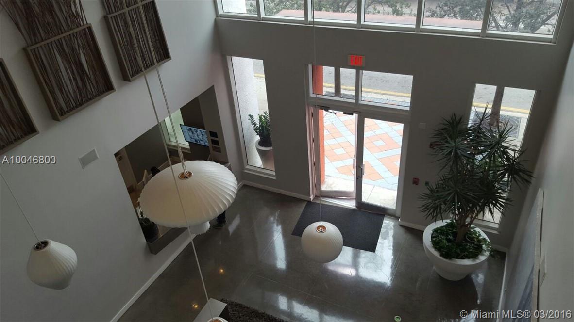 Loft Downtown 02 Condo - Residential Lease