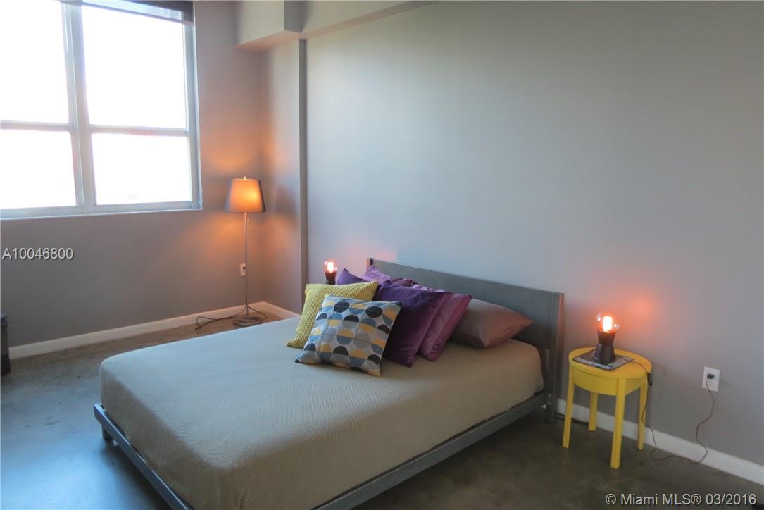 Loft Downtown 02 Condo - Residential Lease