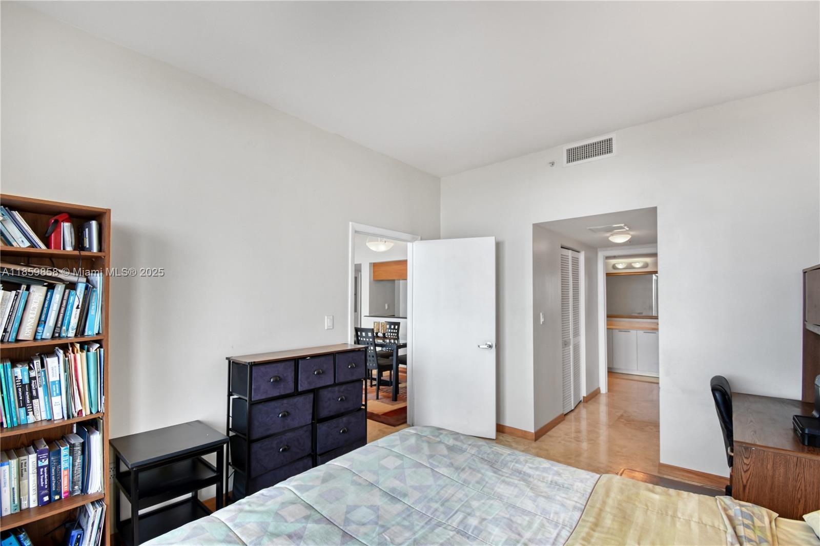 1800 CLUB CONDO - Residential