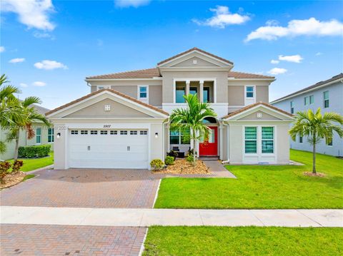 A home in Loxahatchee