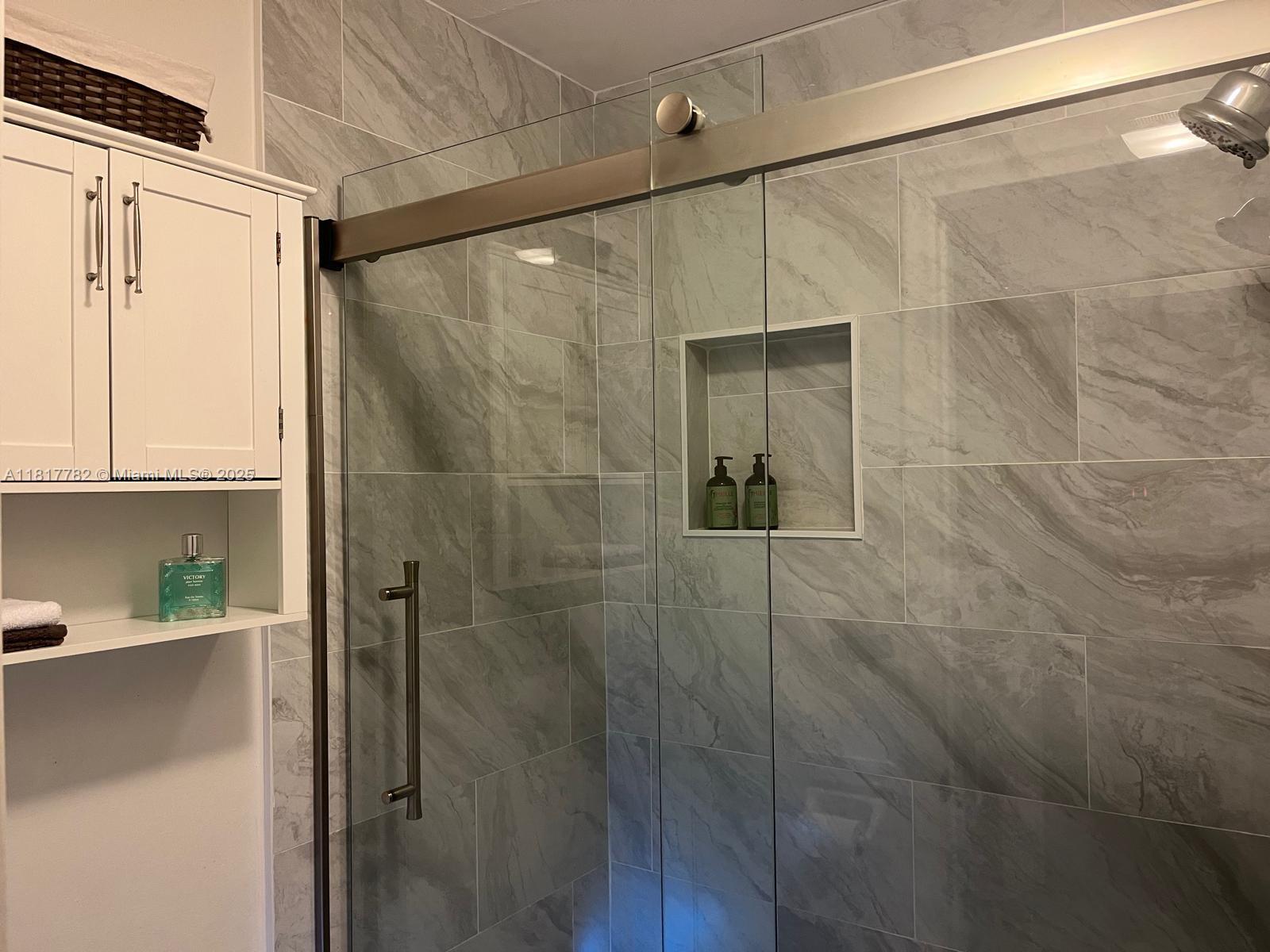HIGH POINT OF DELRAY BEAC - Residential Lease