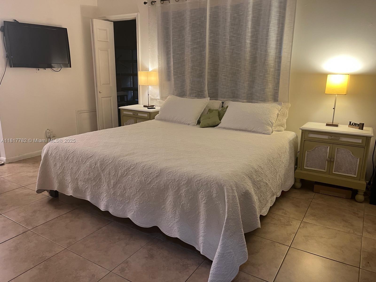HIGH POINT OF DELRAY BEAC - Residential Lease