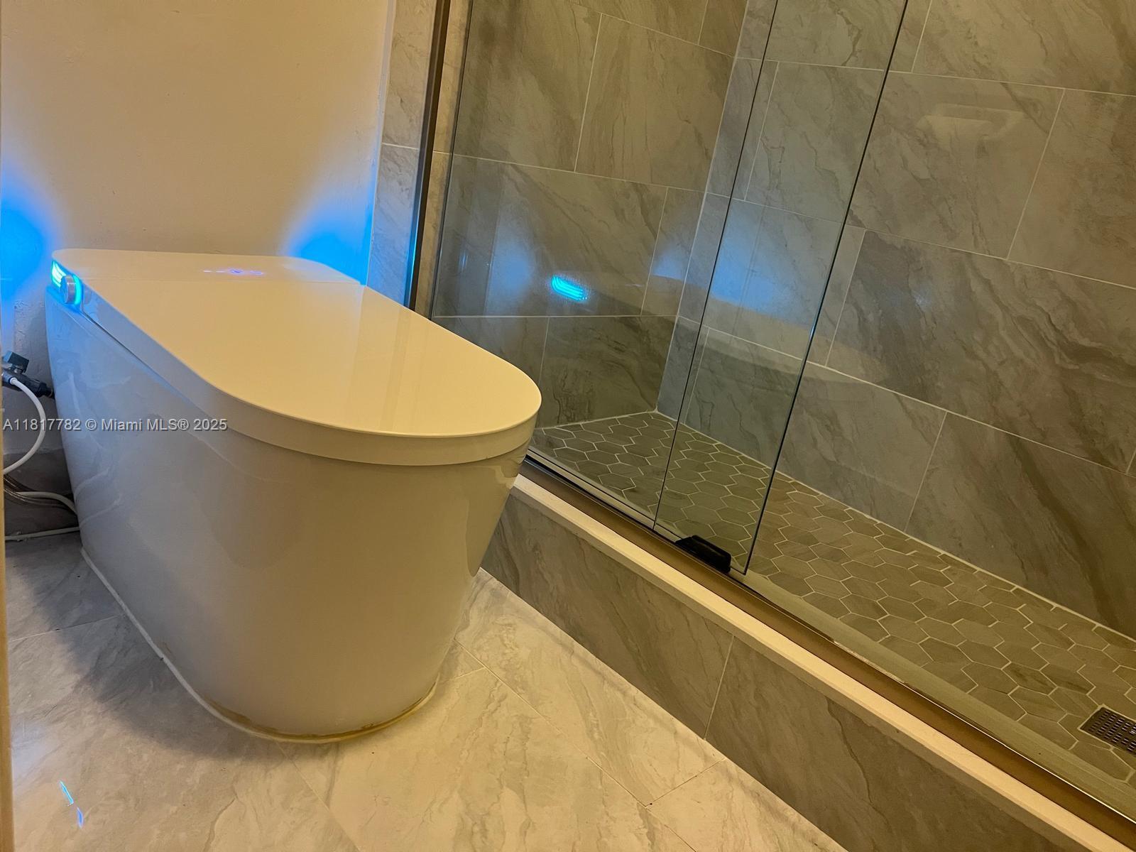 HIGH POINT OF DELRAY BEAC - Residential Lease