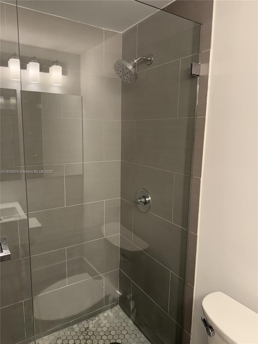MIRADOR 1000 CONDO - Residential Lease