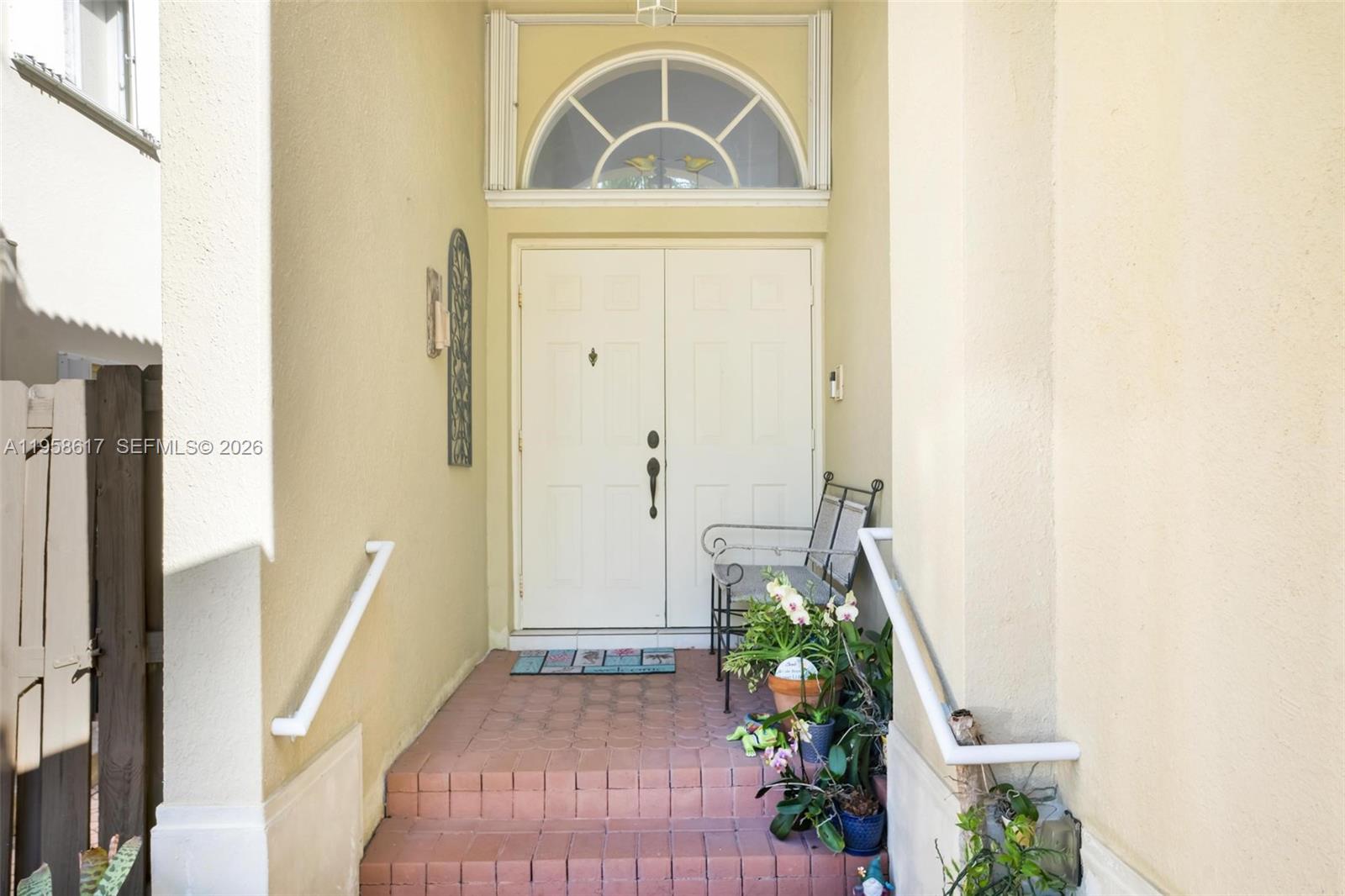 DORAL LANDINGS EAST - Residential