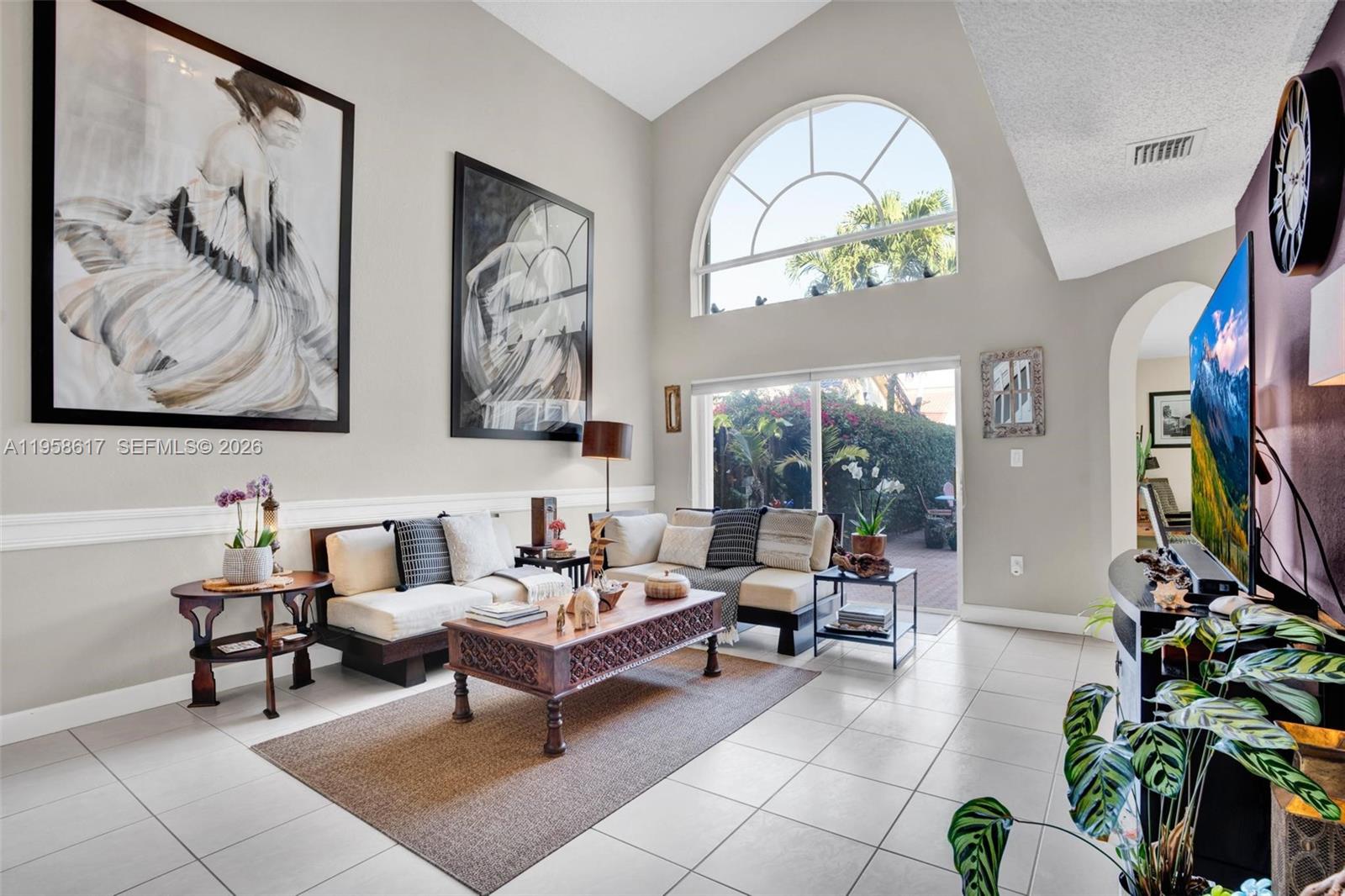 DORAL LANDINGS EAST - Residential