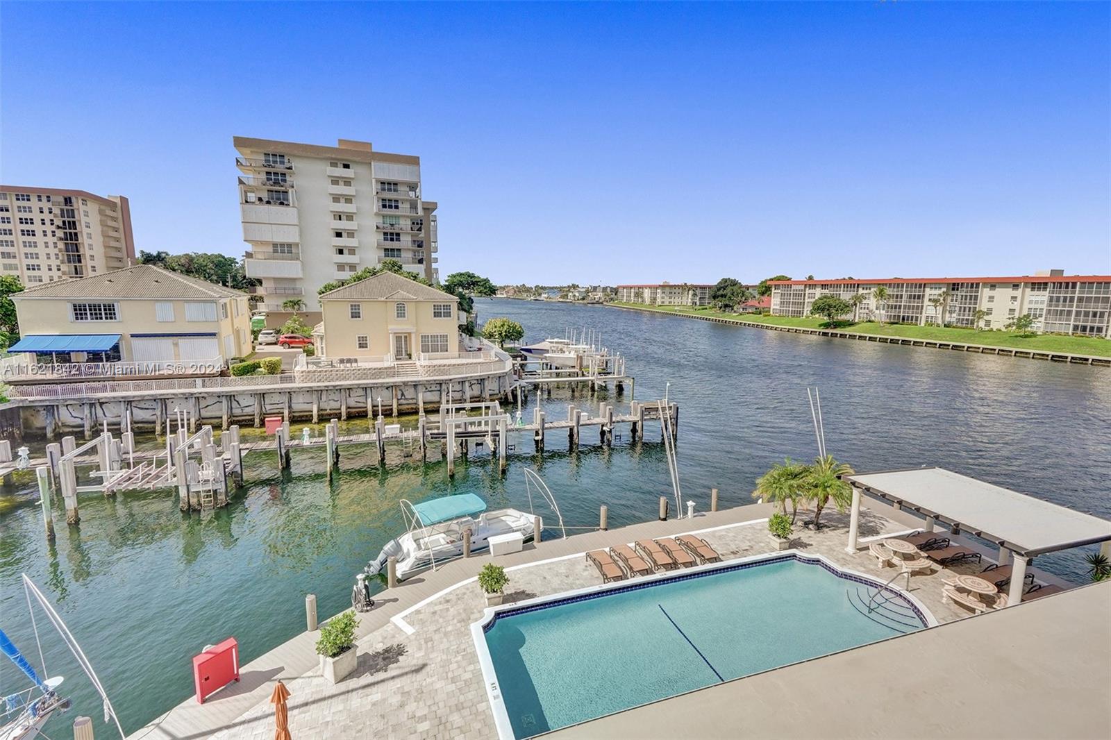 HILLSBORO ISLAND HOUSE CO - Residential Lease