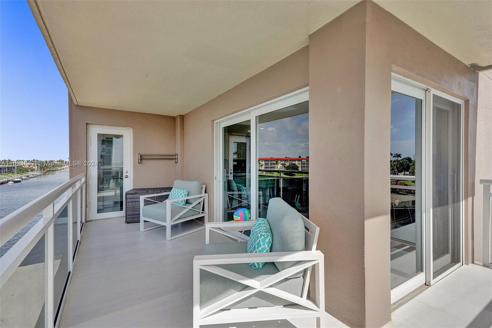 HILLSBORO ISLAND HOUSE CO - Residential Lease