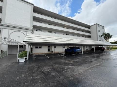 ATLANTIS SHERBROOKE VILLA - Residential