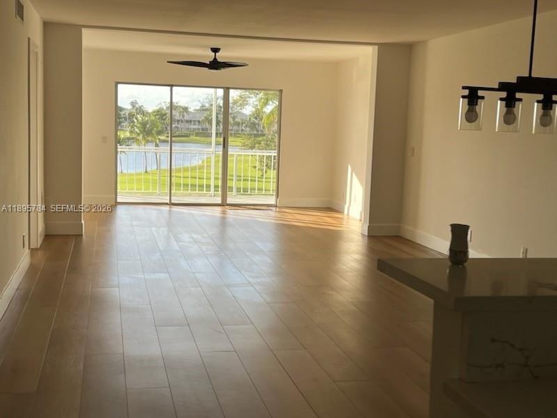 ATLANTIS SHERBROOKE VILLA - Residential