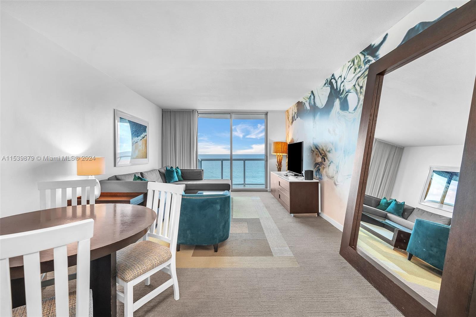 SOLE CONDO - Residential