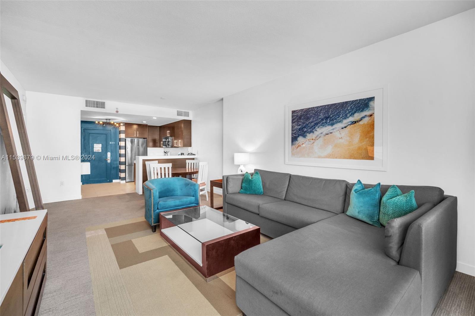 SOLE CONDO - Residential