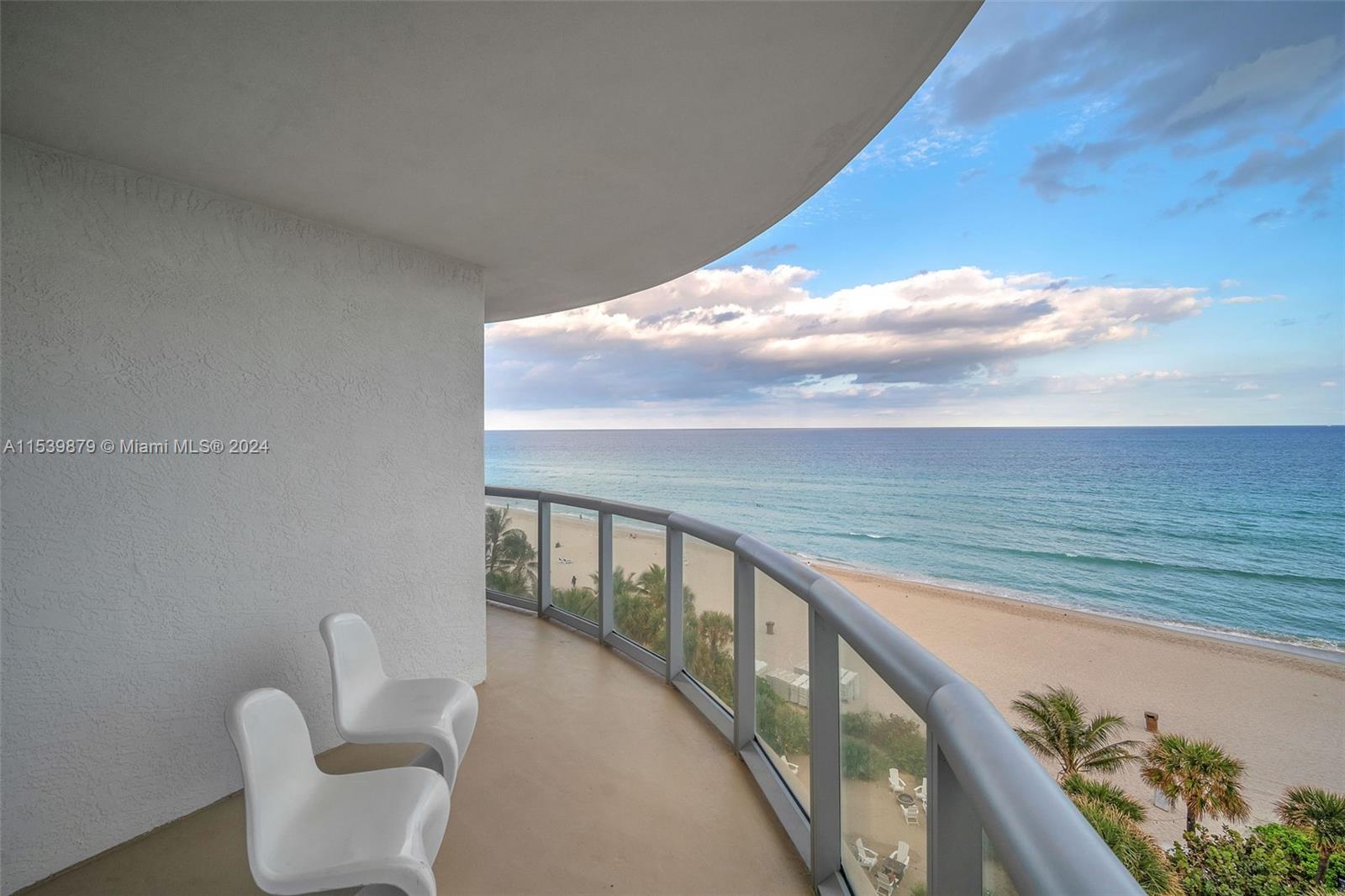 SOLE CONDO - Residential