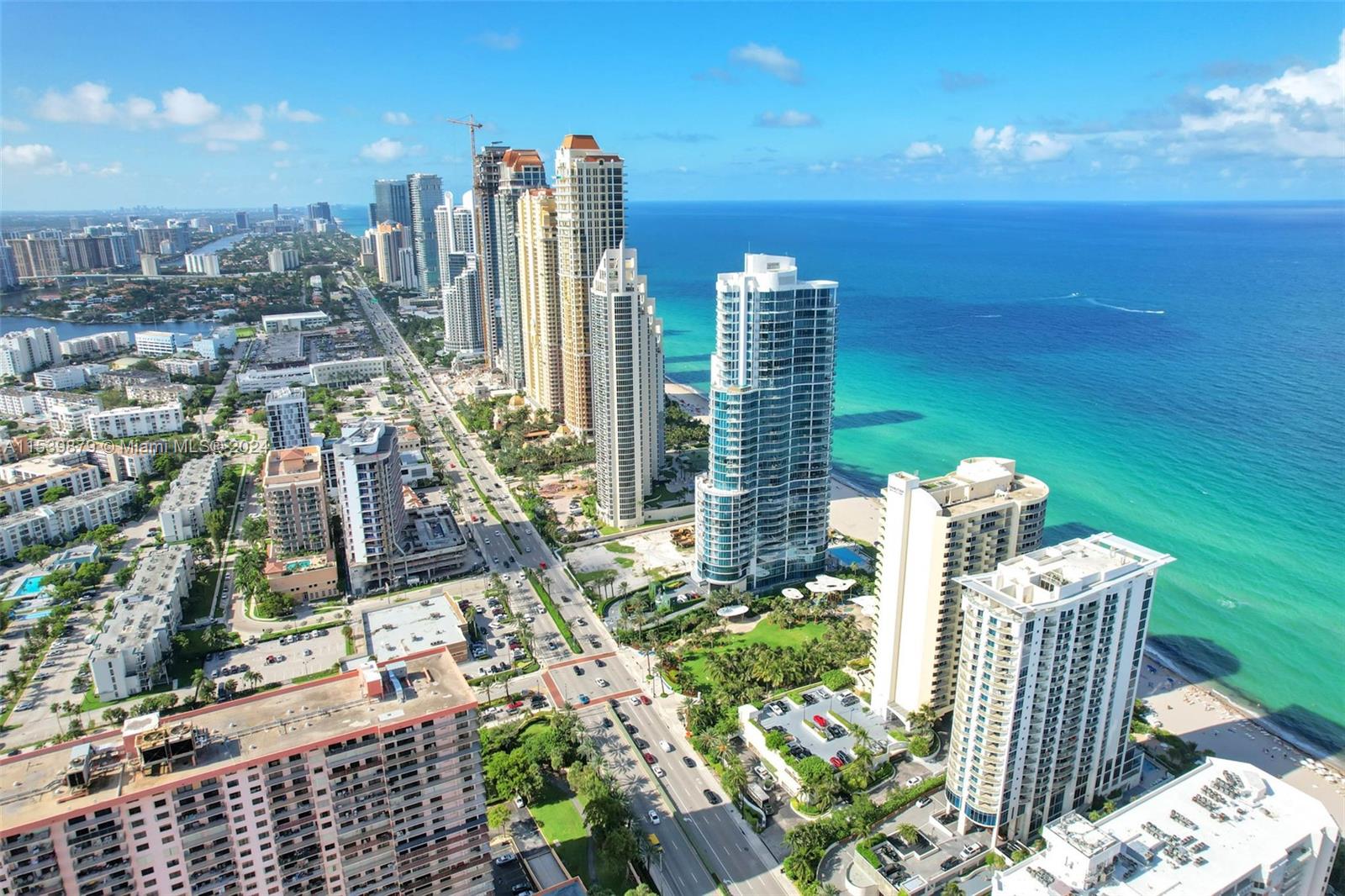SOLE CONDO - Residential