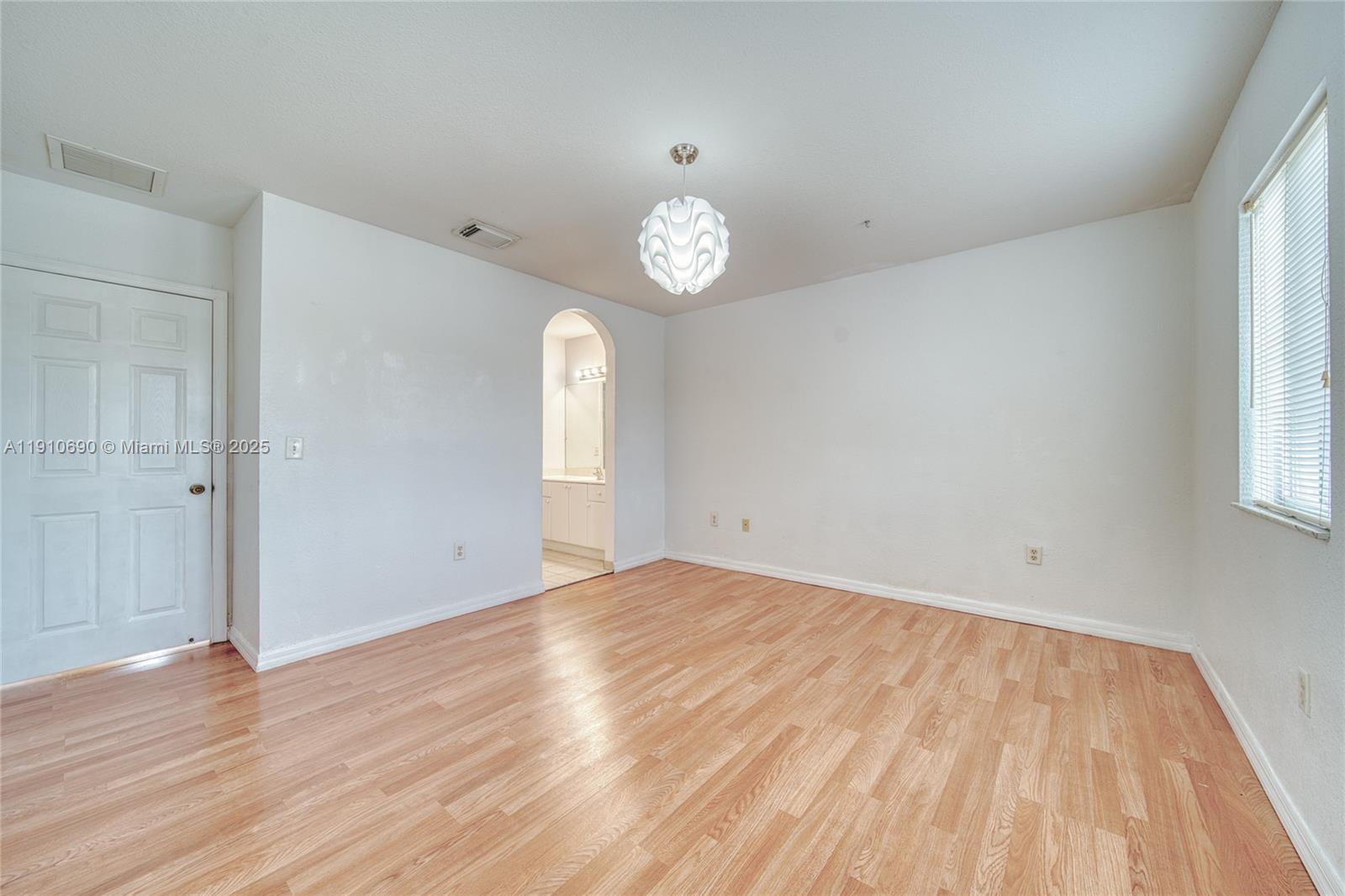 NARANJA GARDENS - Residential