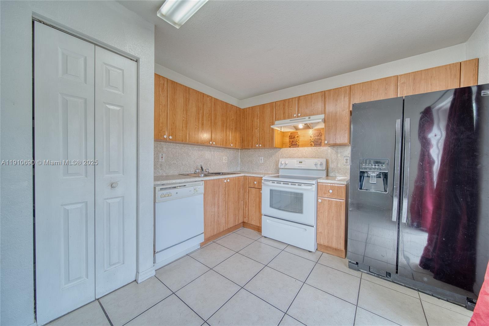 NARANJA GARDENS - Residential