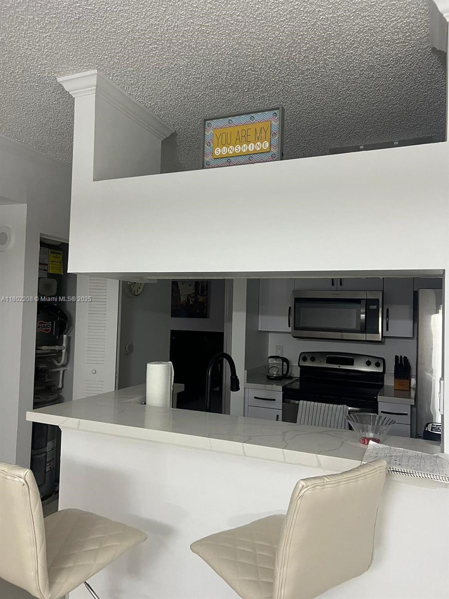 PORTO BELLAGIO CONDO - Residential