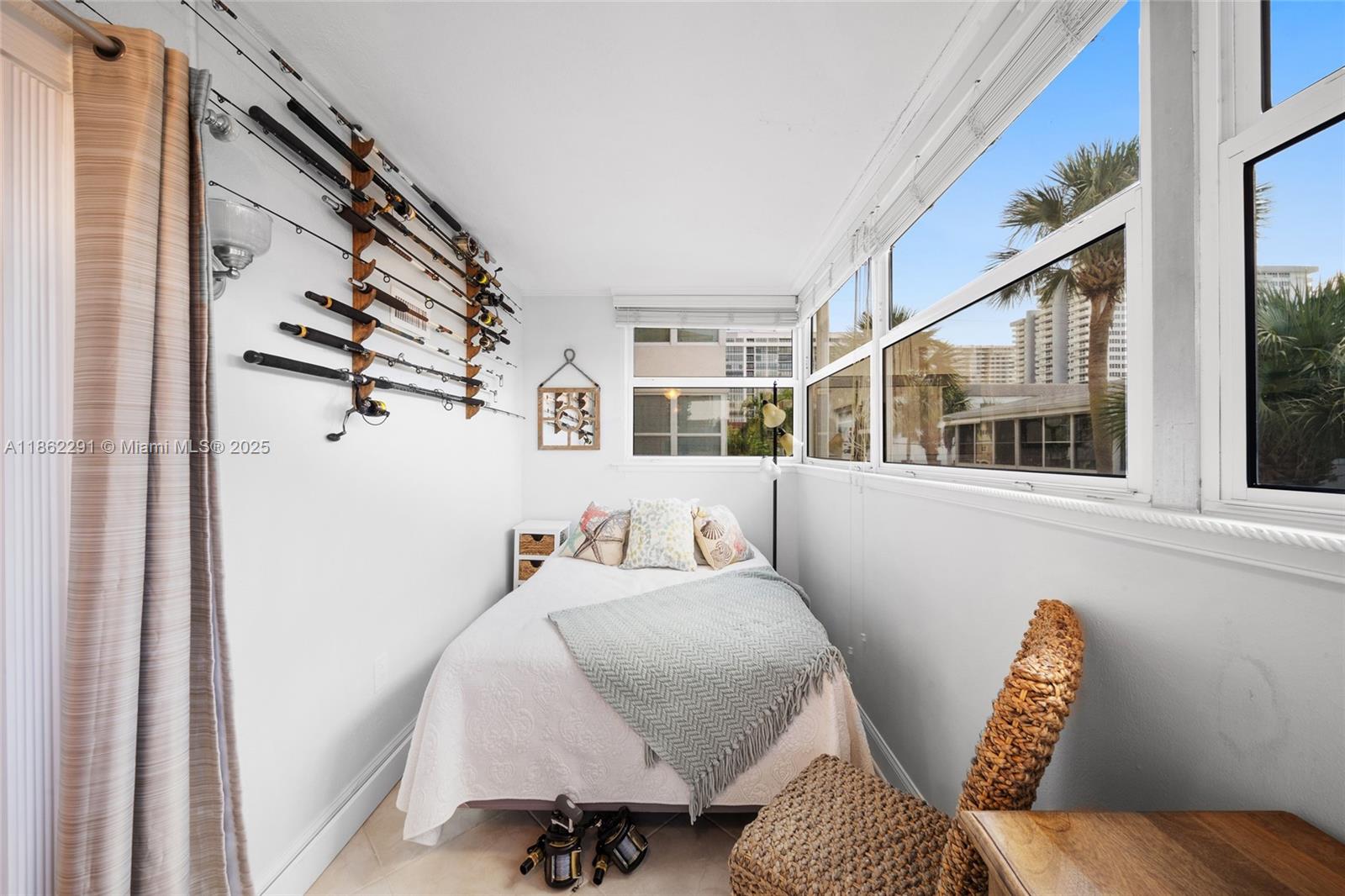 AMBASSADOR NORTH CO-OP - Residential