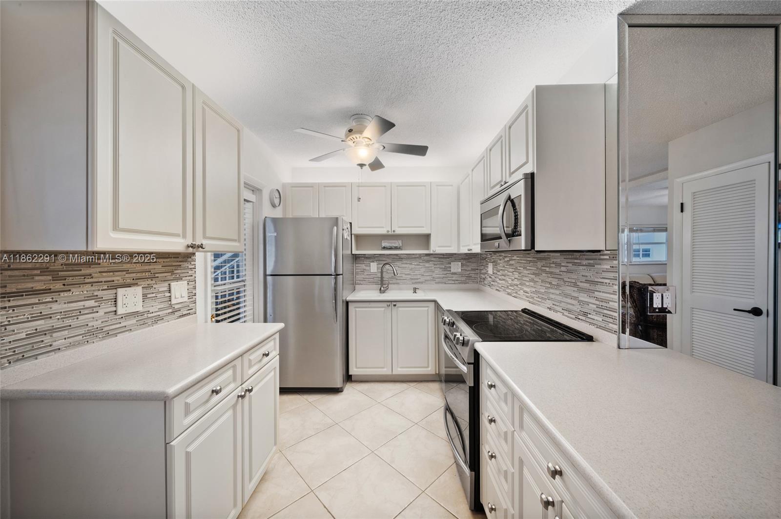 3127 S Ocean Dr 215