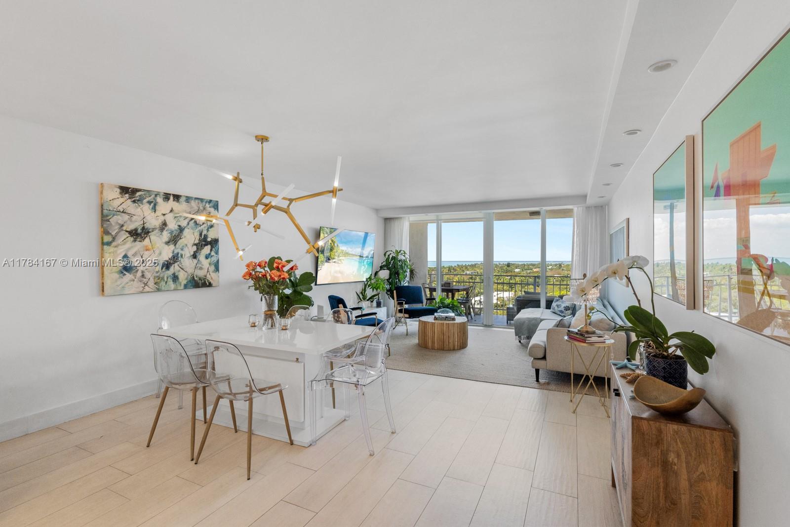 Property for Sale at 600 Grapetree Dr 10Gn, Key Biscayne, Miami-Dade County, Florida - Bedrooms: 3 
Bathrooms: 2  - $1,600,000