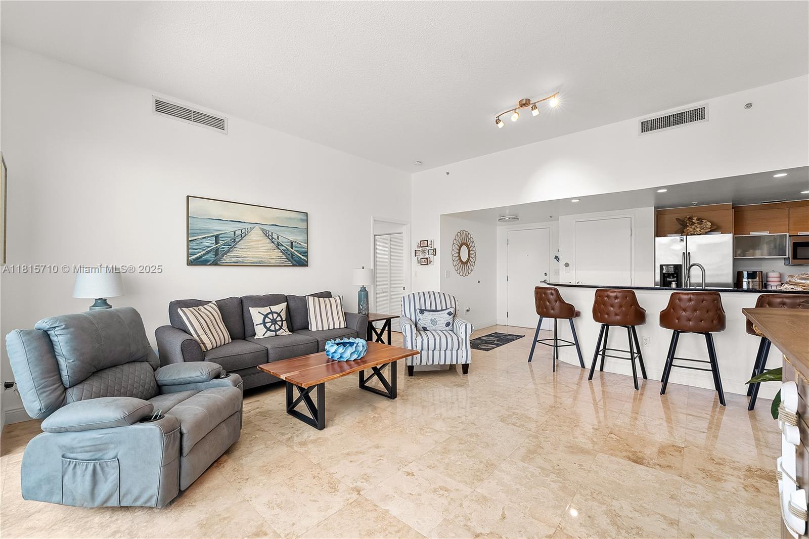 1881 79th St Cswy 2106