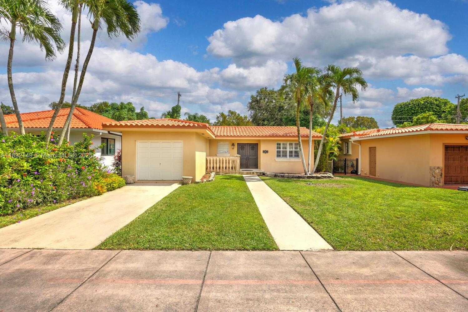 TAMIAMI PLACE PLAN 2 - Residential