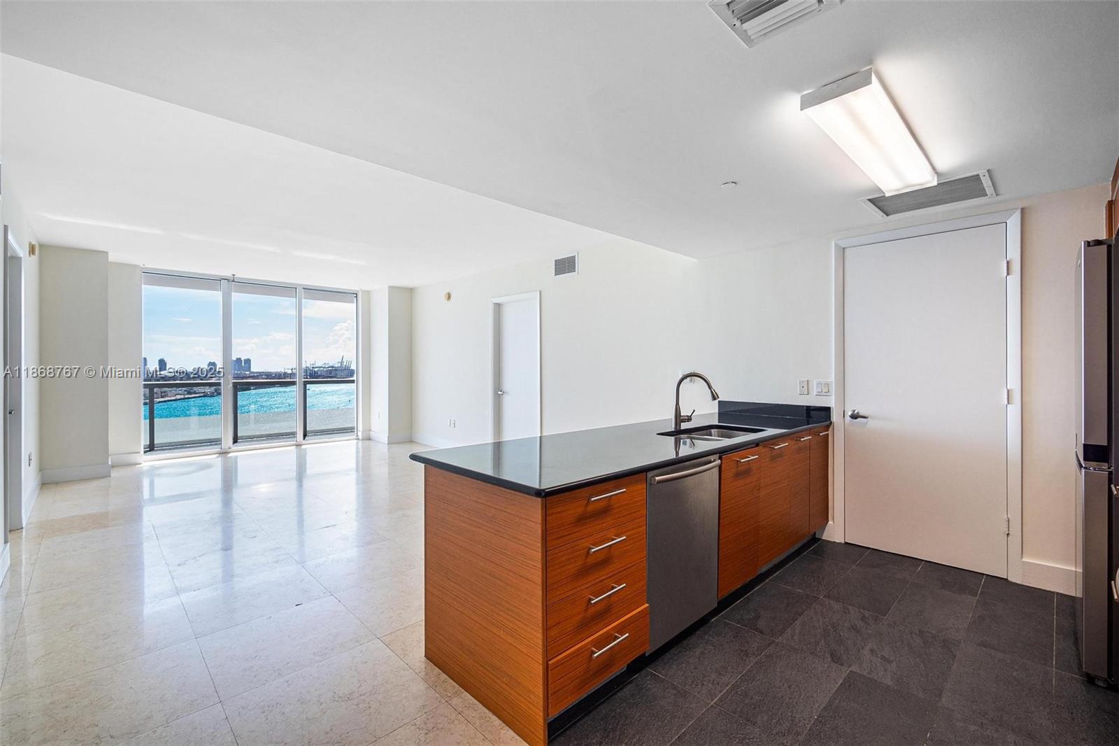 50 Biscayne Blvd 1706