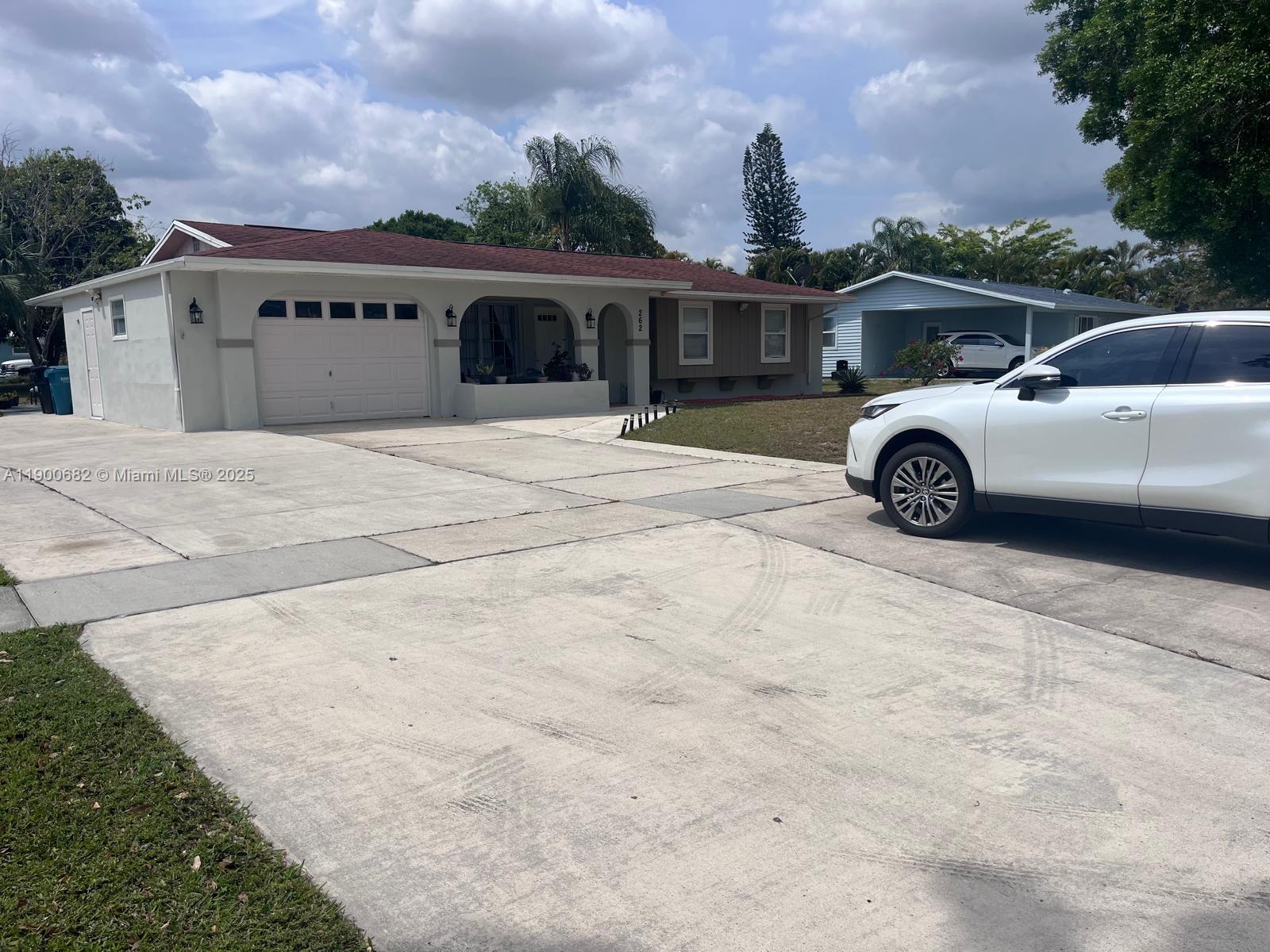 PORT ST LUCIE FLORESTA PI - Residential