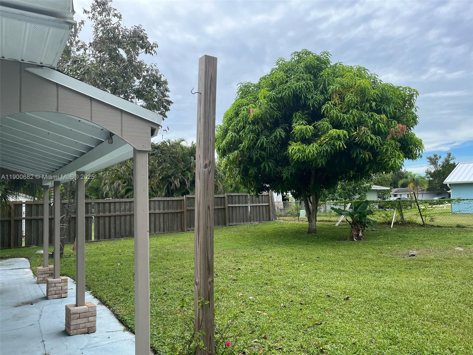 PORT ST LUCIE FLORESTA PI - Residential