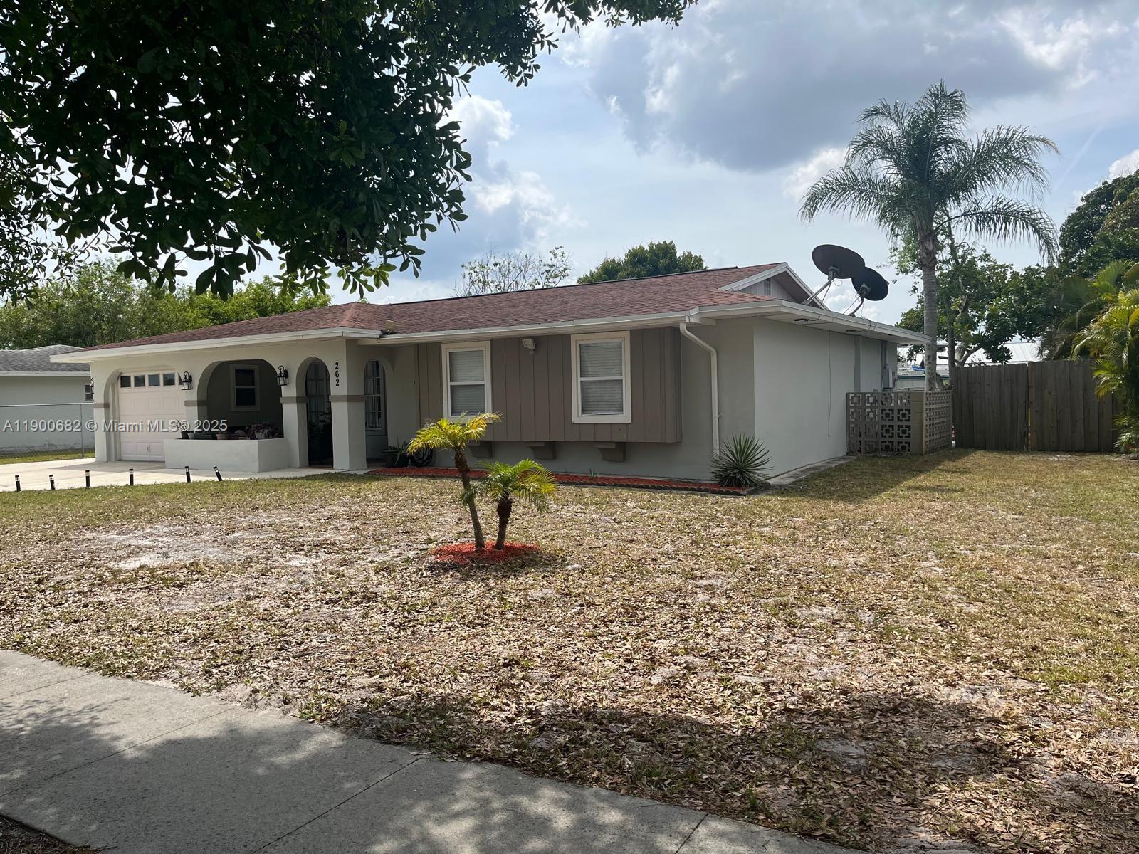 PORT ST LUCIE FLORESTA PI - Residential