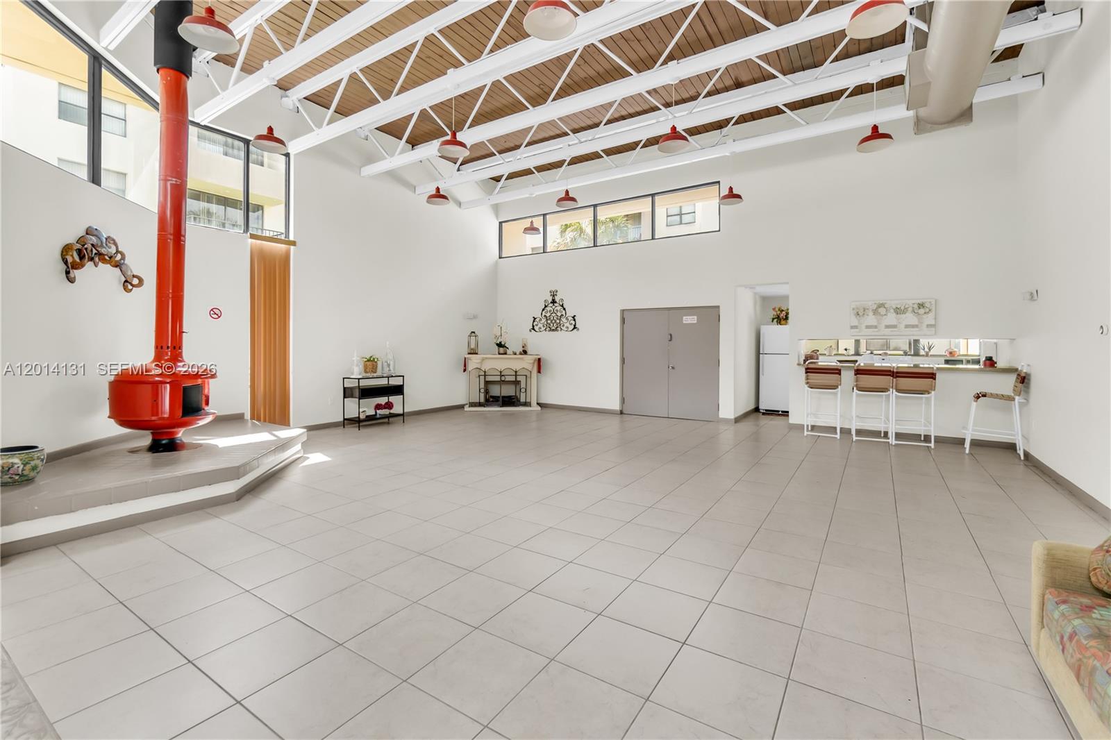 PEPPERMILL KENDALE LKS W - Residential