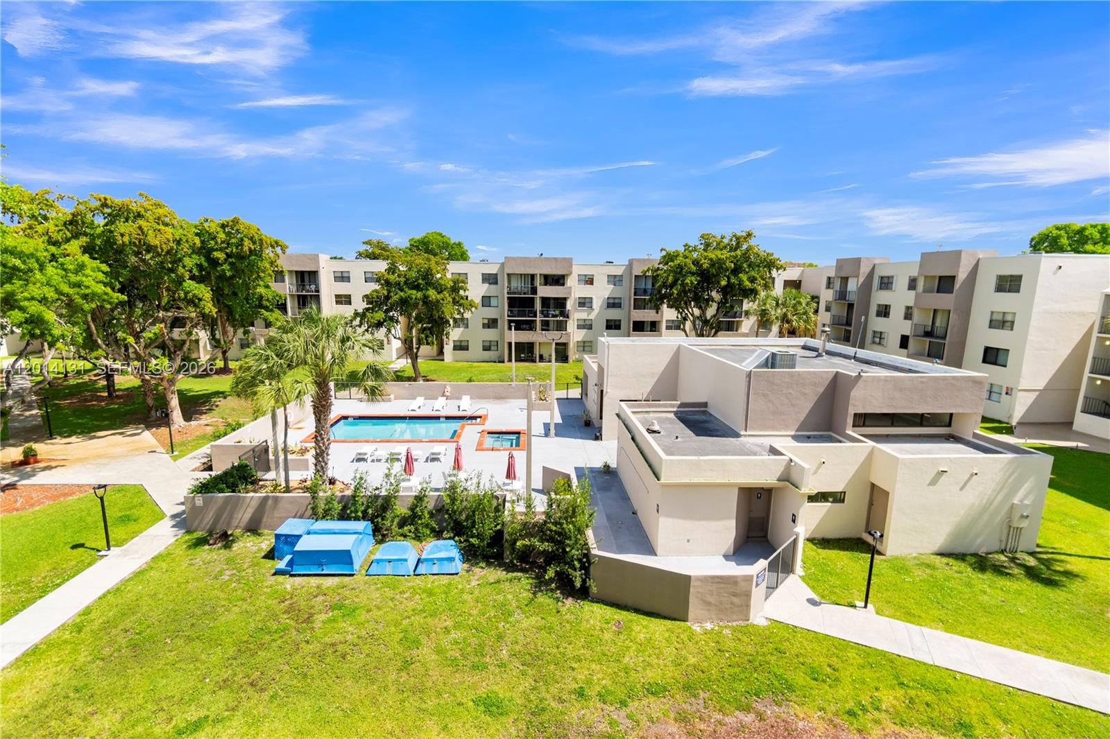 PEPPERMILL KENDALE LKS W - Residential