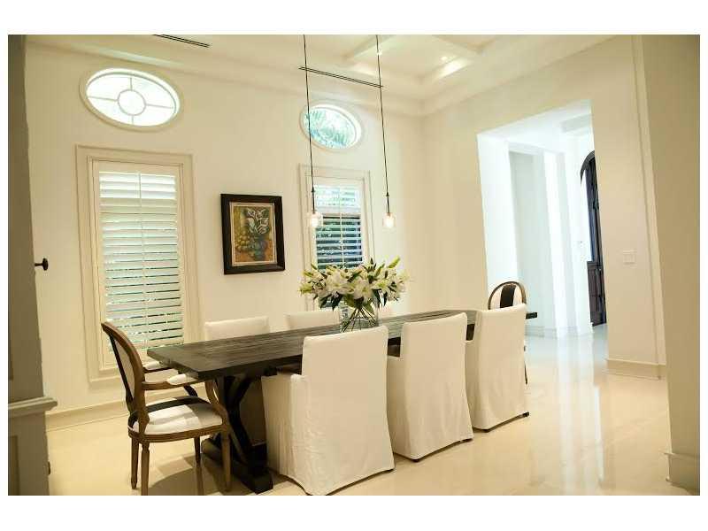 CORAL GABLES RIVIERA SEC - Residential