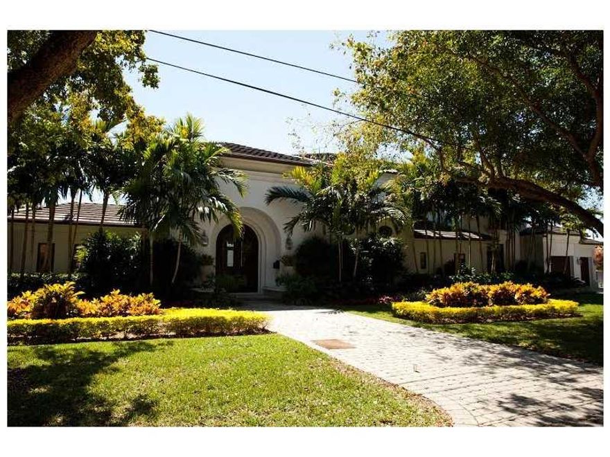 SPECTACULAR CORAL GABLES WATERFRONT HOME.  Custom built with high end finishes and "Smart Home Technology".  Some of the features include double-height coffered ceilings, family room with home-theater, luxurious master suite with huge walk-in closets and  spa like bathroom. Master bedroom opens up to terrace that overlooks pool area, canal and gorgeously manicured lawn. Other extras include an Office, Media Room and Maid/or In-Law Quarters.  Amazing outdoor entertaining area.  Minutes to Downtown.