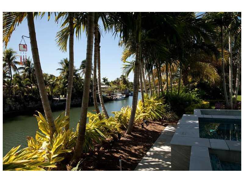 CORAL GABLES RIVIERA SEC - Residential