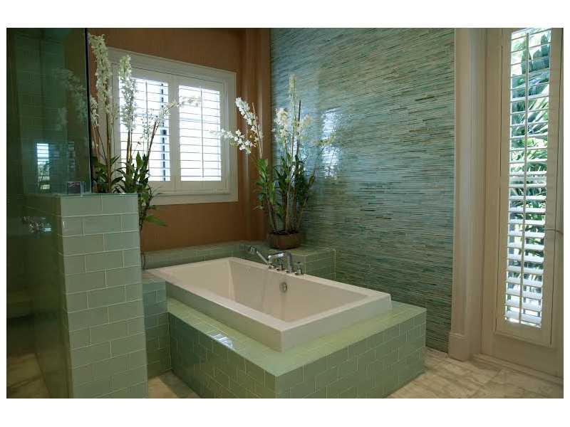 CORAL GABLES RIVIERA SEC - Residential