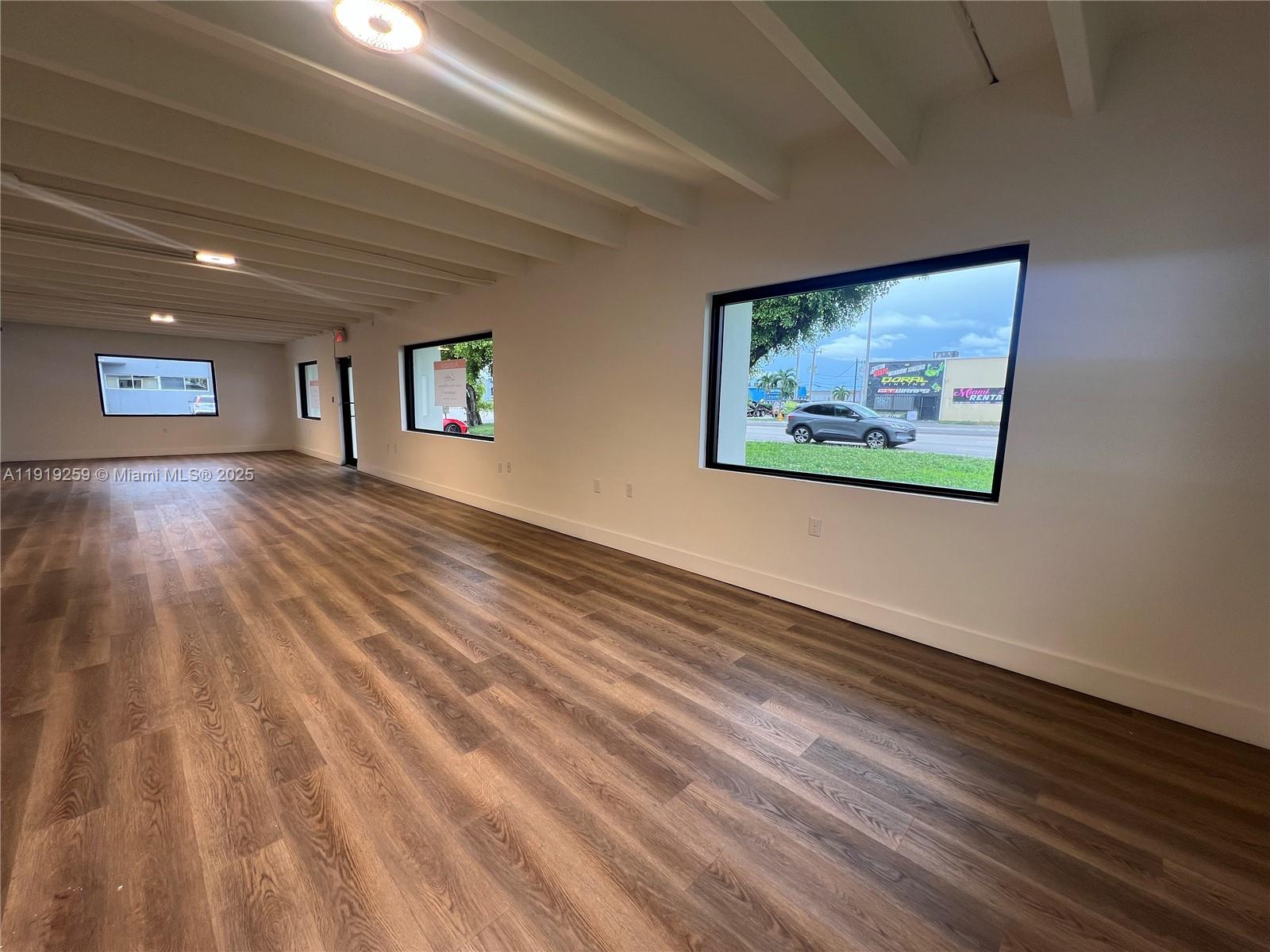 View photos, virtual tours, details... 4301 NW 72nd Ave