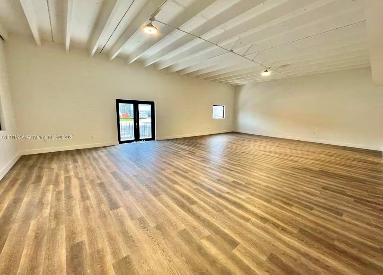 View photos, virtual tours, details... 4301 NW 72nd Ave